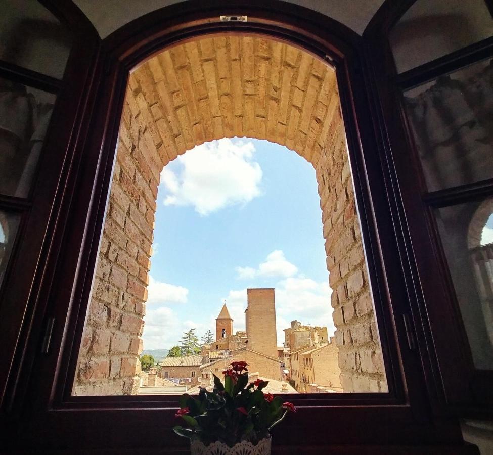דירות צ'רטאלדו Palazzo Stiozzi Ridolfi מראה חיצוני תמונה